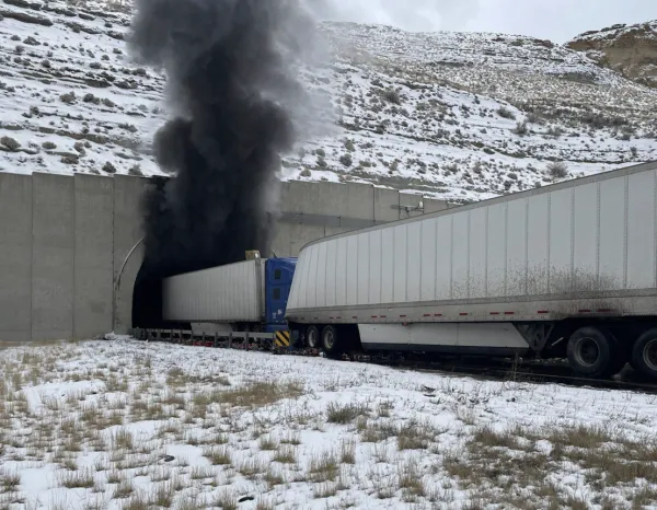 Major Accident Closes Wyoming Tunnels